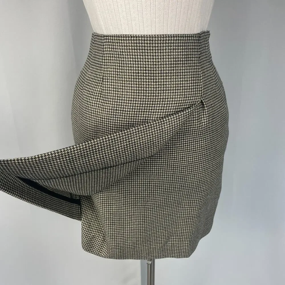 Vintage Talbots Pencil Skirt Size 6 Petite Black Gold Houndstooth Academia 90s